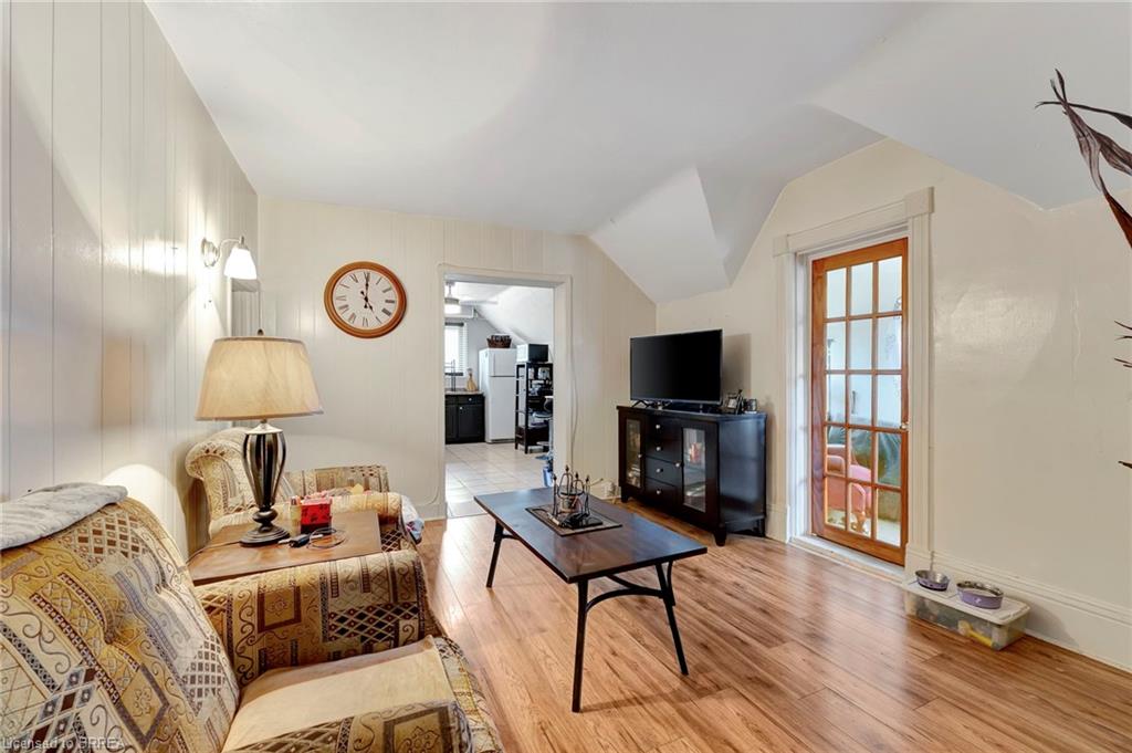39 Port Street Property Photo 17