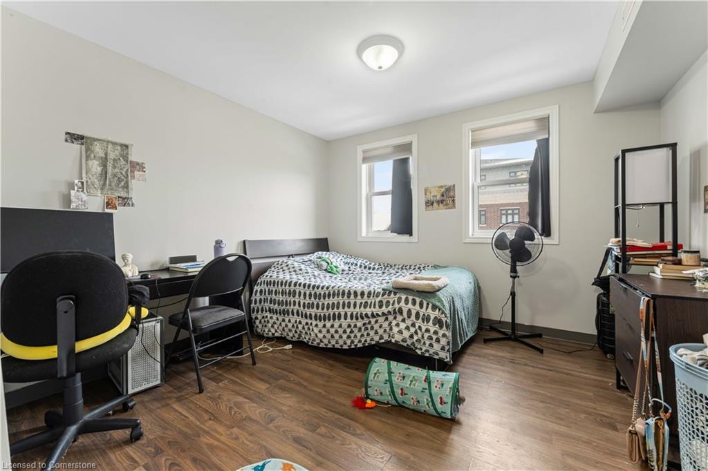 21 Front Street Property Photo 30