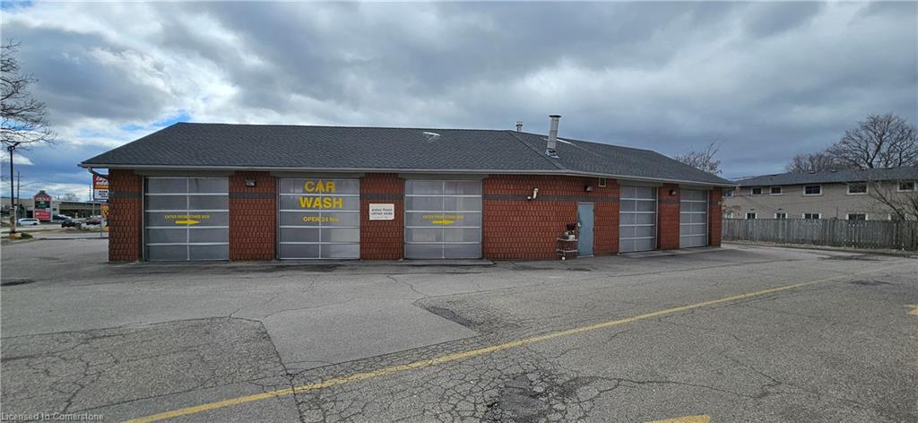 150 Dundas Street S Property Photo 2