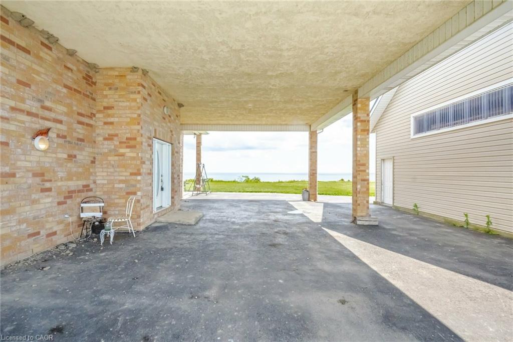 4750 Talbot Trail Property Photo 8