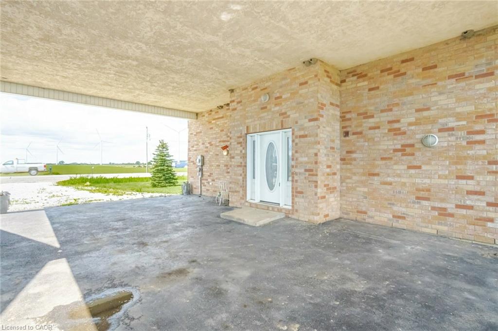 4750 Talbot Trail Property Photo 9