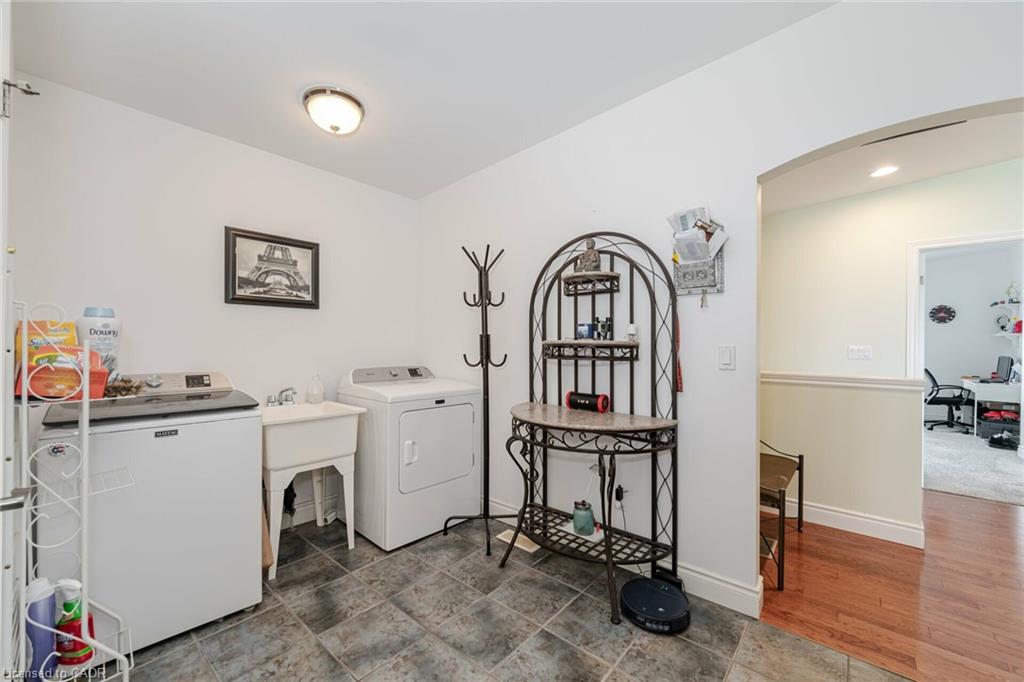 4750 Talbot Trail Property Photo 33