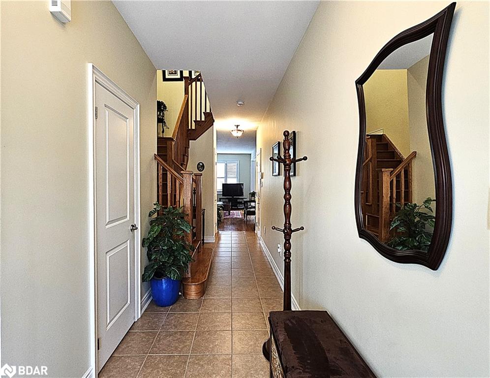 34 Savannah Crescent Property Photo 4