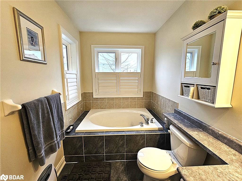 34 Savannah Crescent Property Photo 31