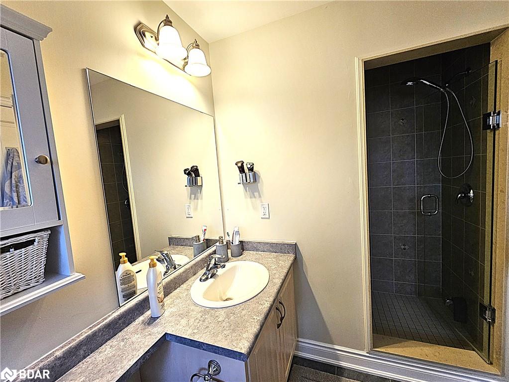 34 Savannah Crescent Property Photo 32