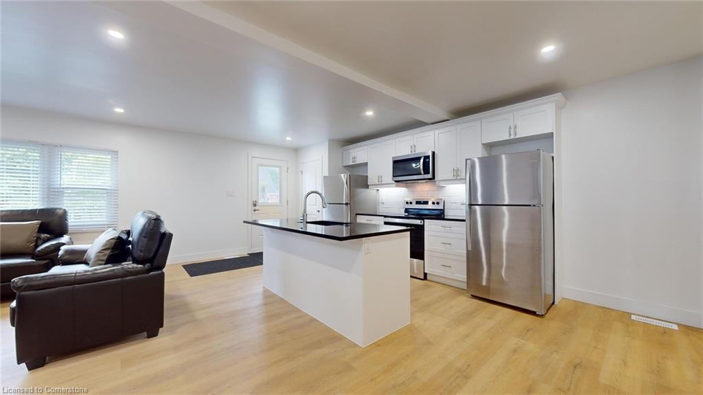 38 Albion Street Property Photo 4