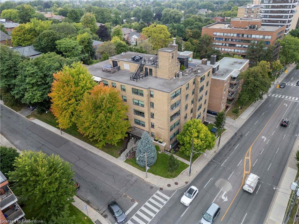 505-2 Ridelle Avenue Property Photo