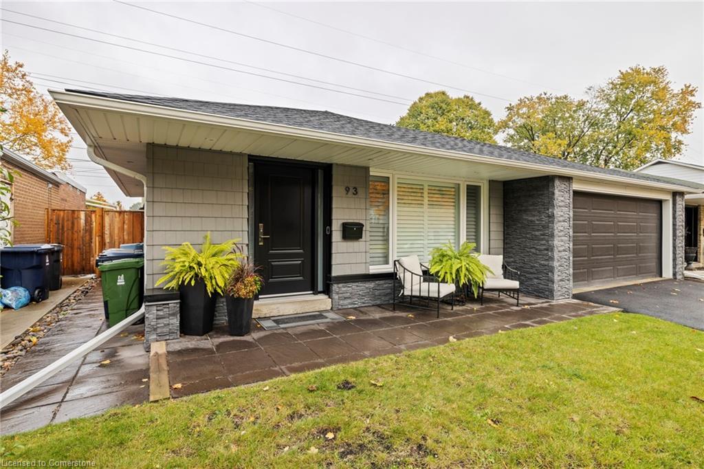 93 Willowridge Road Property Photo