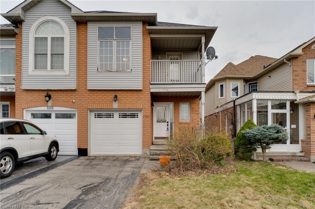 5126 Des Jardines Drive Property Photo 1