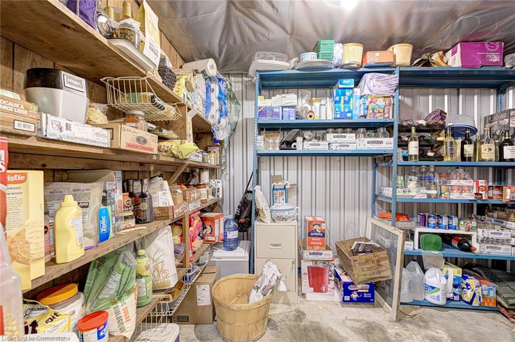 26 Fairleigh Avenue S Property Photo 29