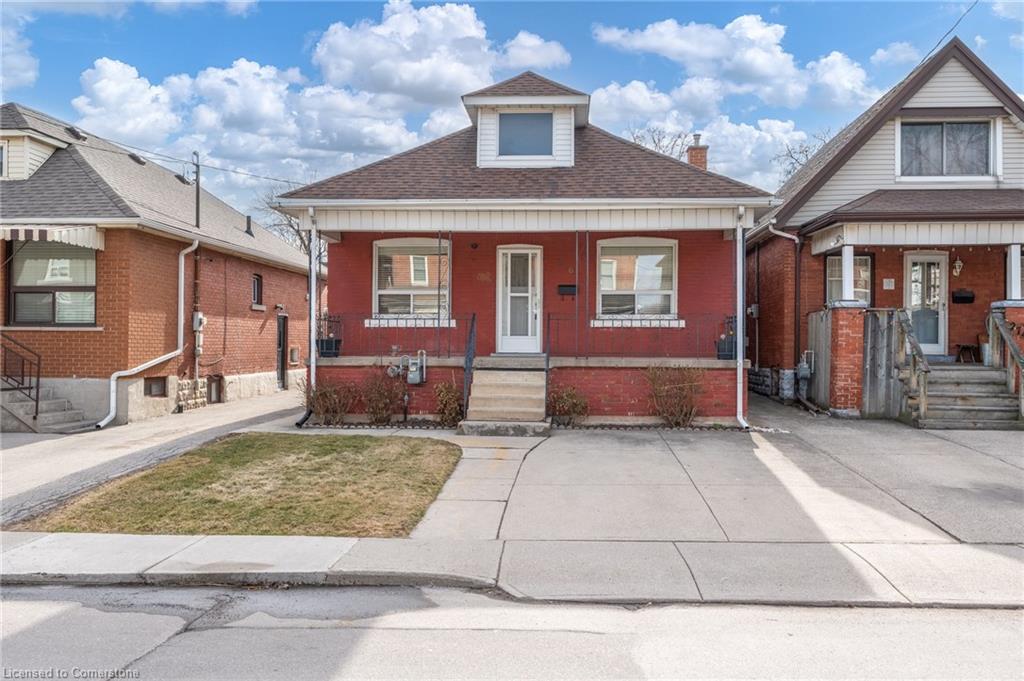 276 Balmoral Avenue N Property Photo