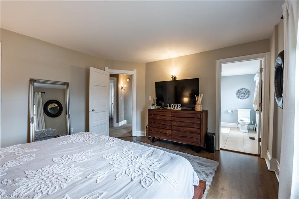 48 West 3rd Street Property Photo 16