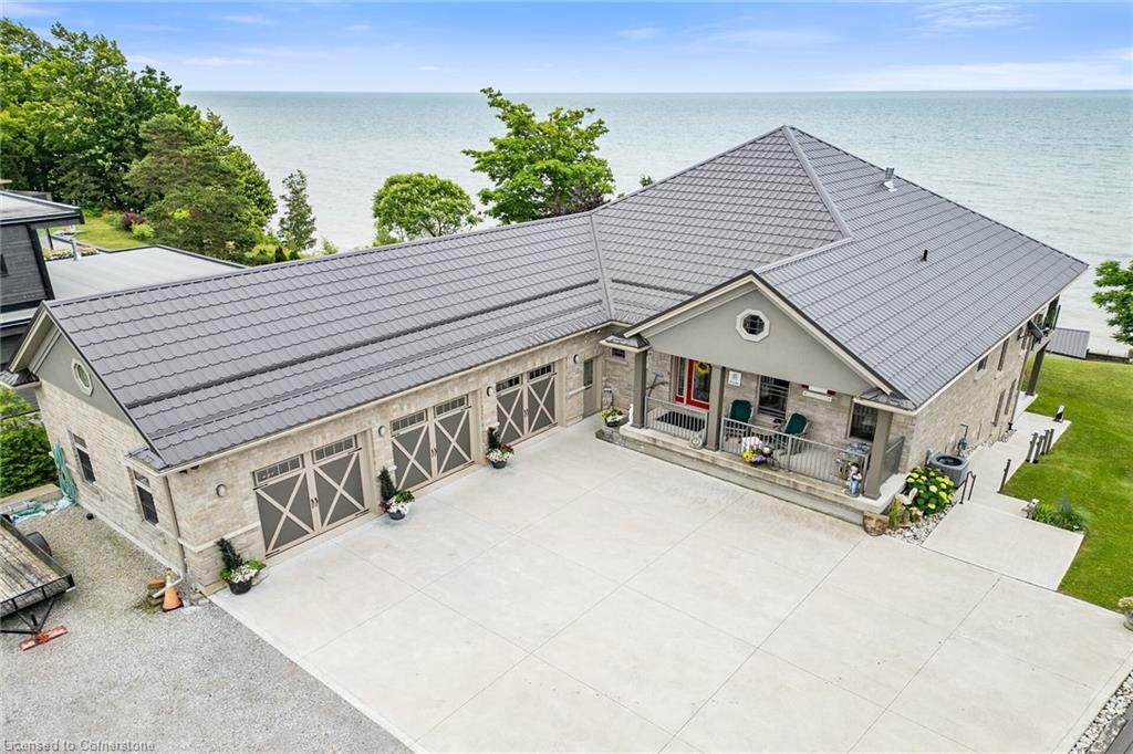 452 New Lakeshore Road Property Photo 3