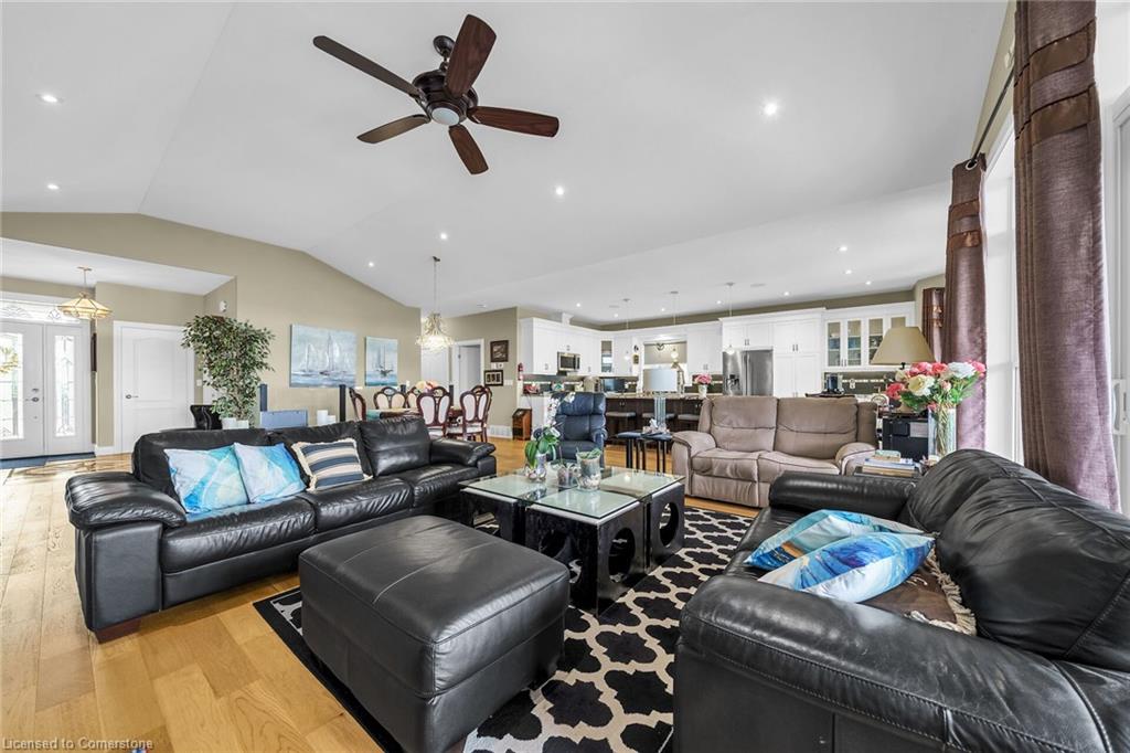 452 New Lakeshore Road Property Photo 10