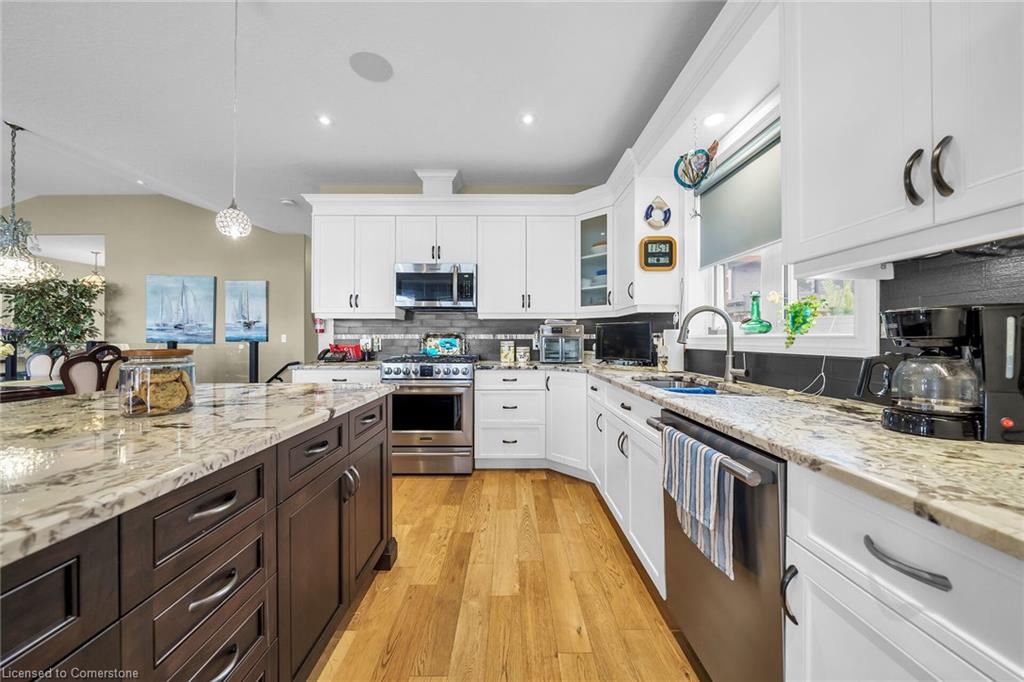452 New Lakeshore Road Property Photo 17
