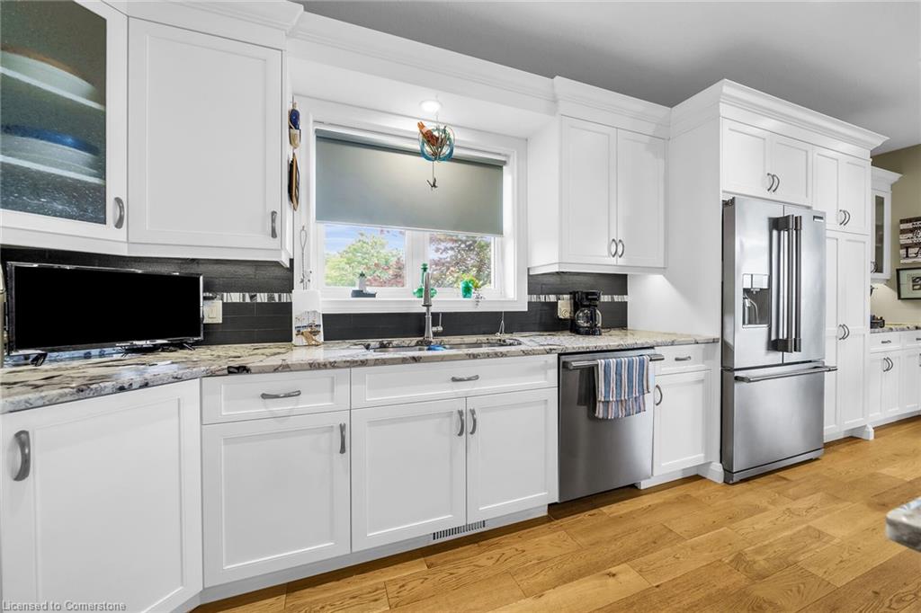 452 New Lakeshore Road Property Photo 18