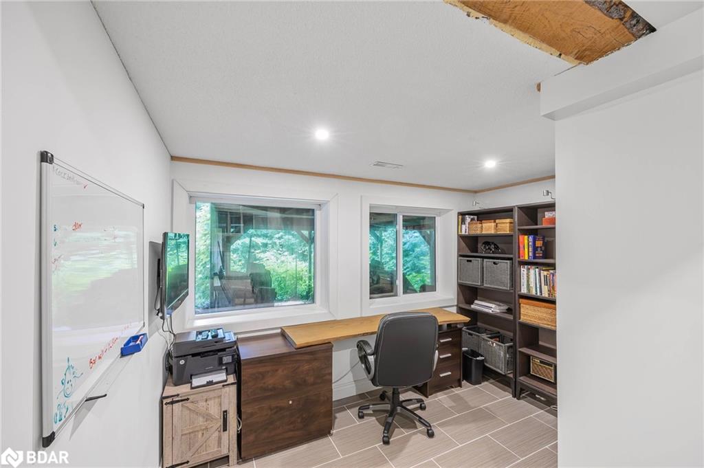 1241 Bass Lake Sideroad E Property Photo 9
