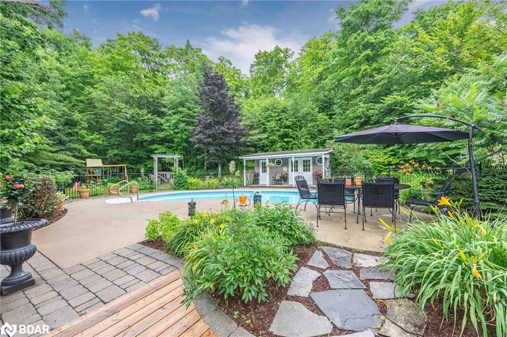 1241 Bass Lake Sideroad E Property Photo 41