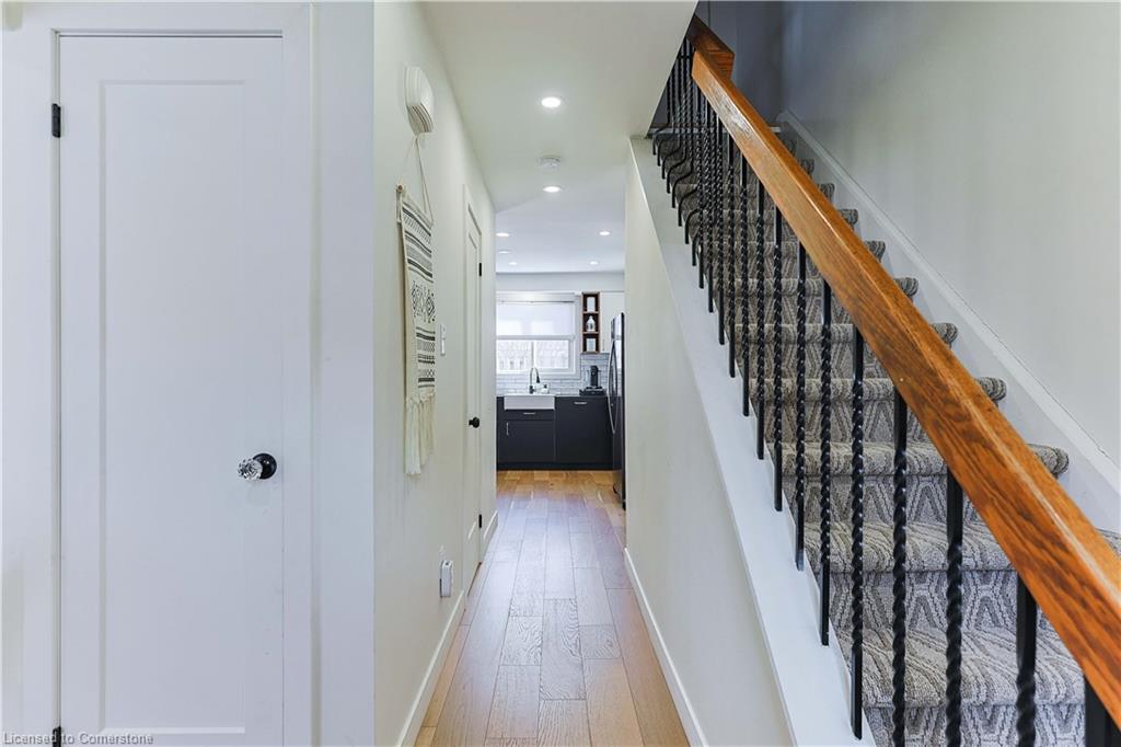 54-5475 Lakeshore Road Property Photo 8