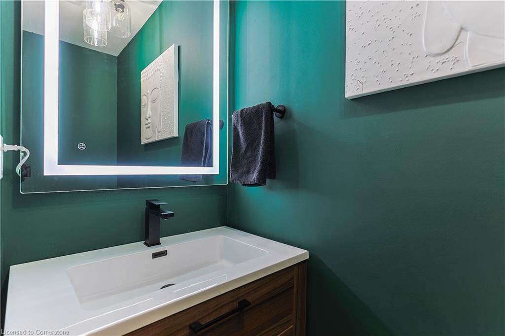 54-5475 Lakeshore Road Property Photo 17