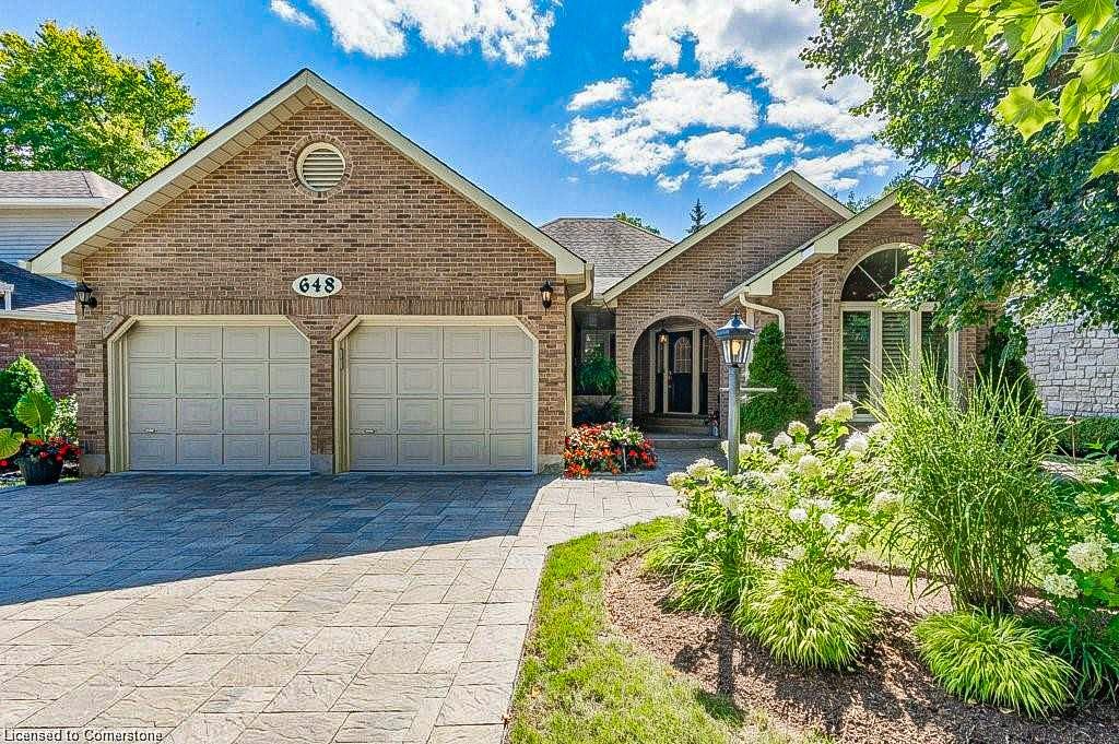 648 Bayhampton Crescent Property Photo