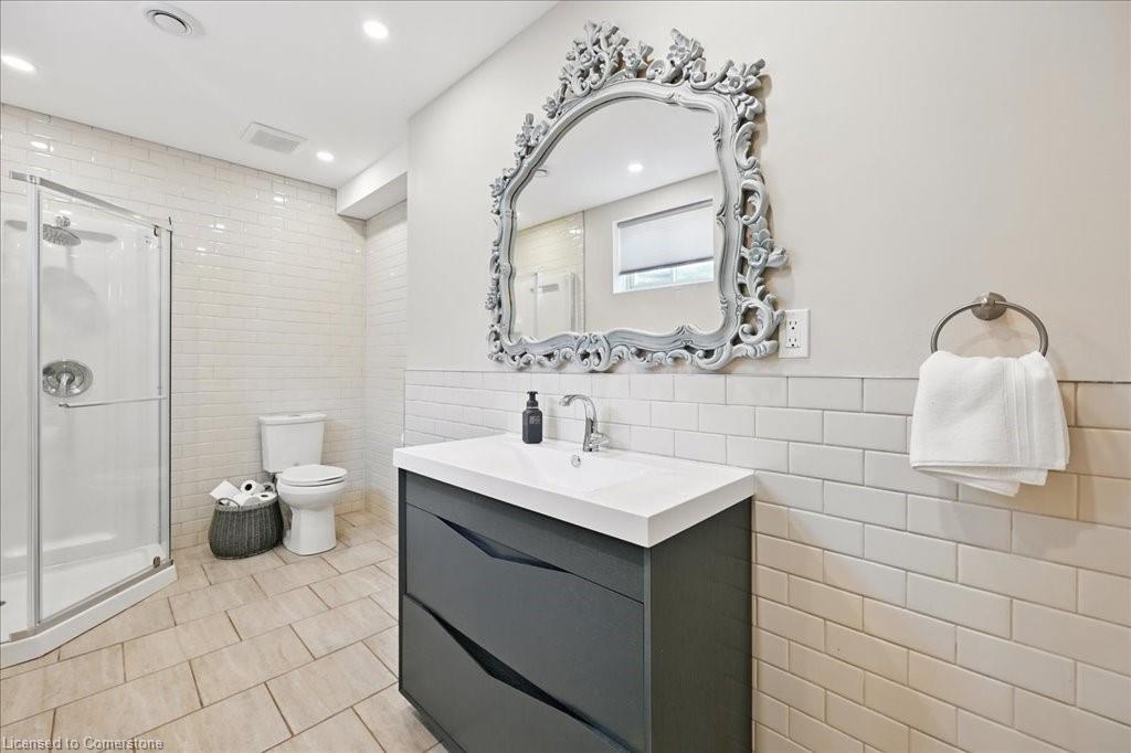 693 King Road Property Photo 31