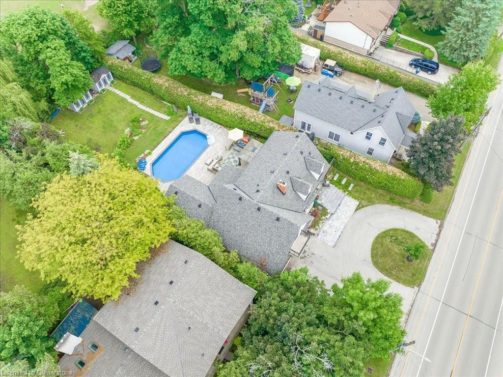 693 King Road Property Photo 44