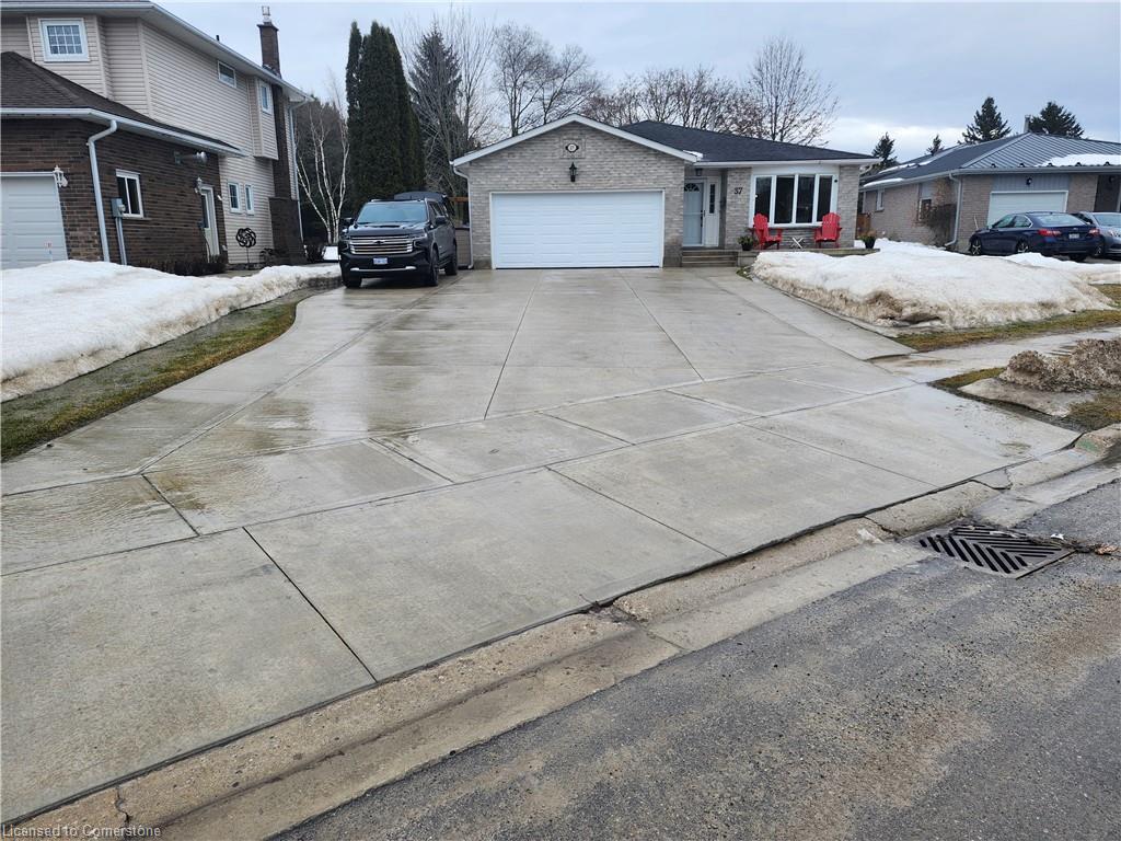 Drayton Real Estate Listings Main Image