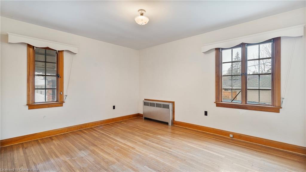 27 Church Street E Property Photo 20