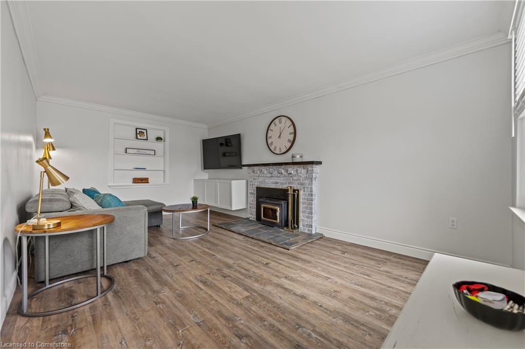 23 Clench Avenue Property Photo 5