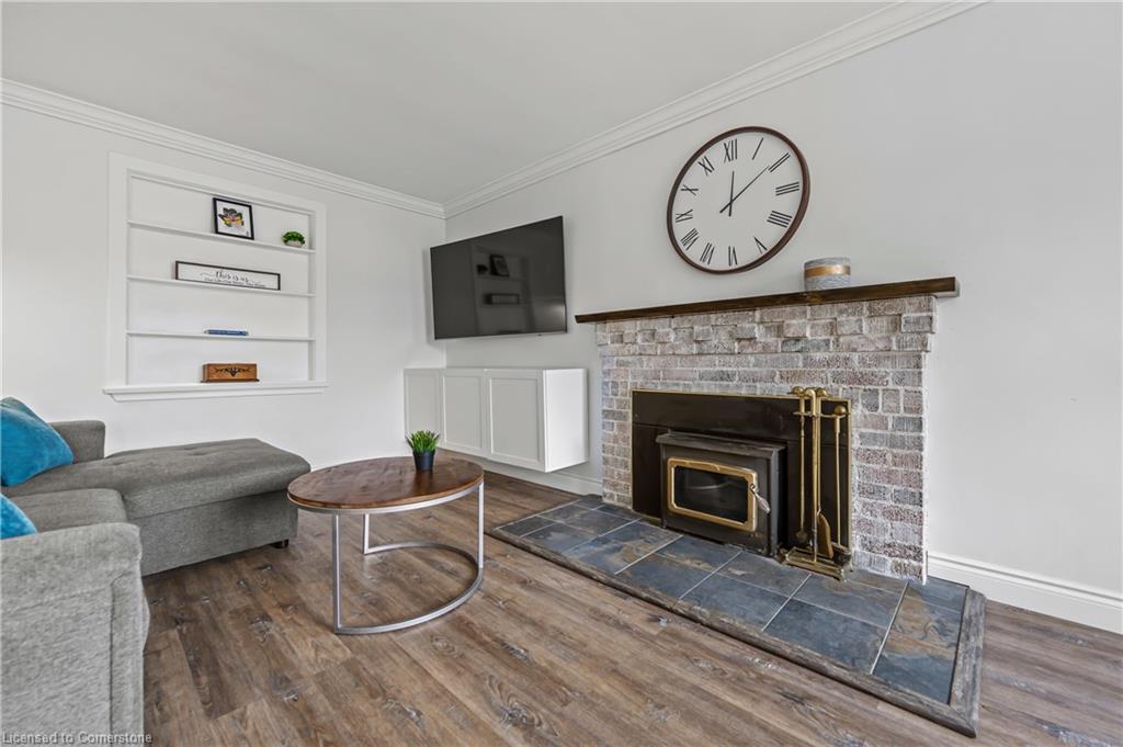 23 Clench Avenue Property Photo 6