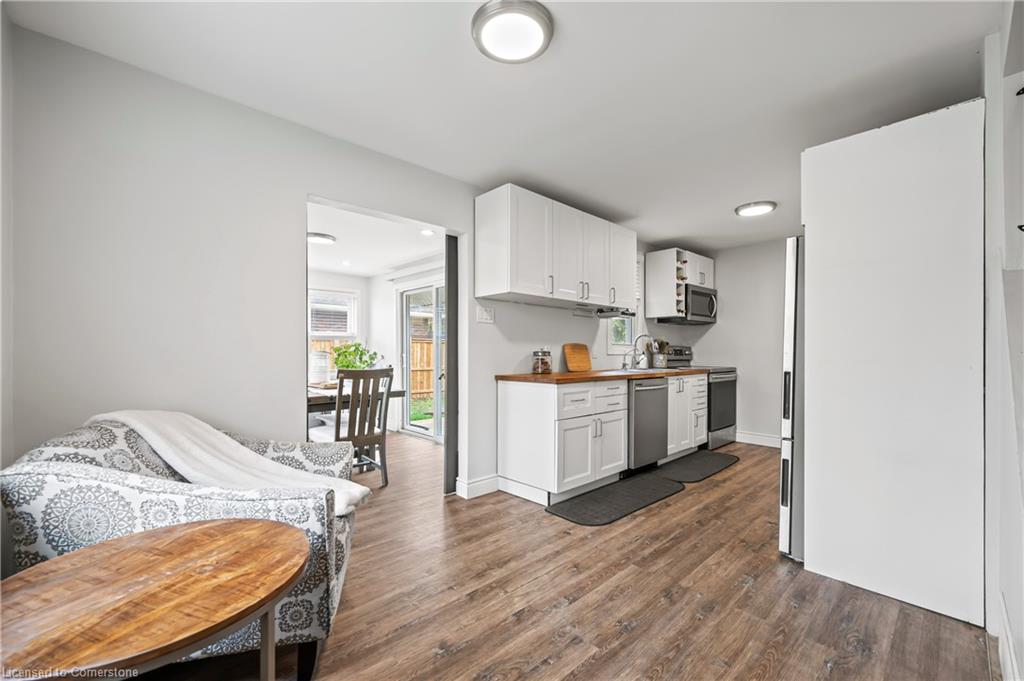 23 Clench Avenue Property Photo 10