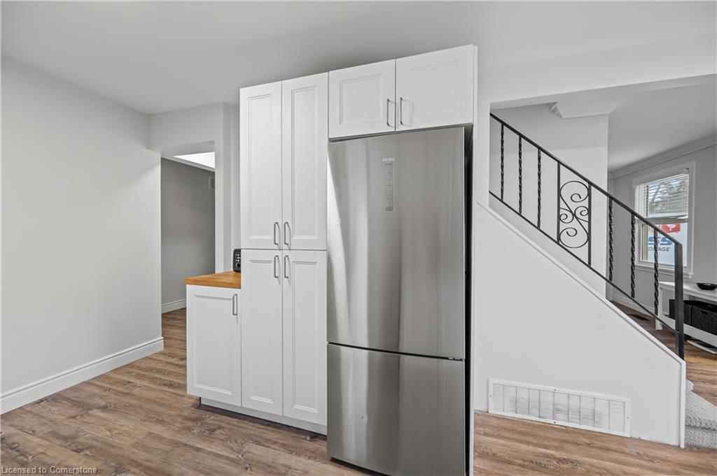 23 Clench Avenue Property Photo 14