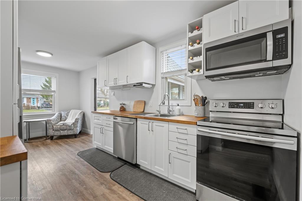 23 Clench Avenue Property Photo 15
