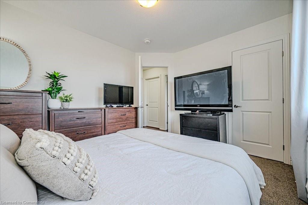 4077 Thomas Street Property Photo 35