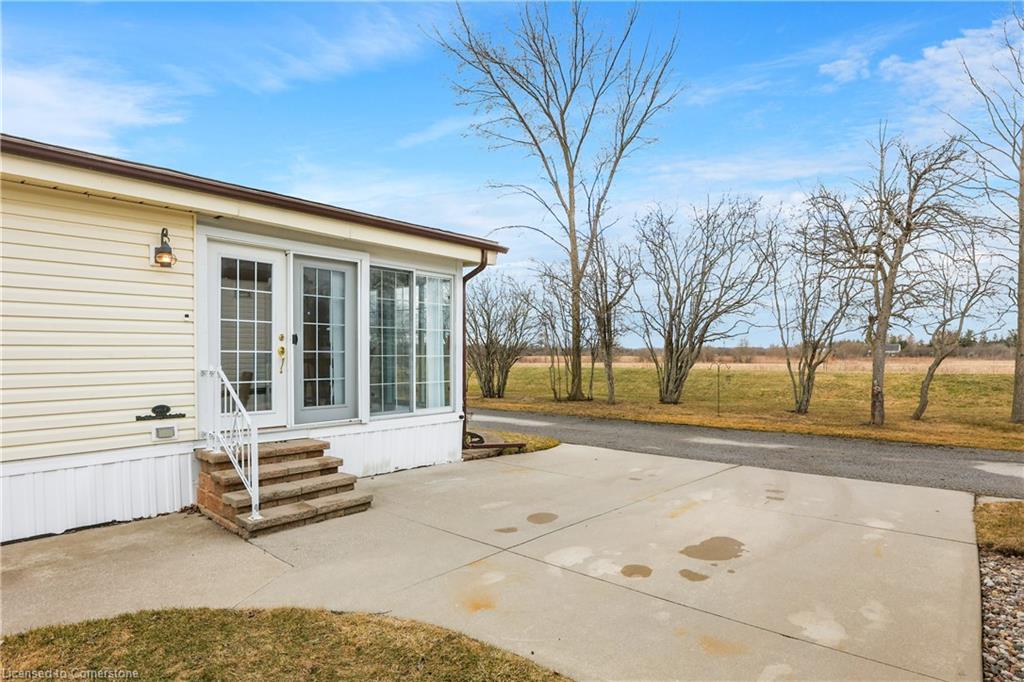 153-3033 Townline Road Property Photo 2