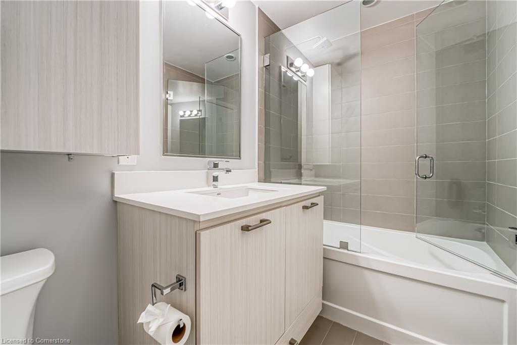 206-2480 Prince Michael Drive Property Photo 11