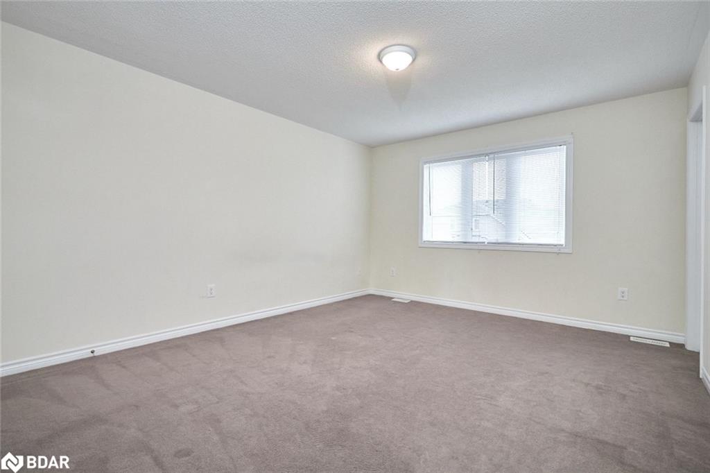 32 Legion Way Property Photo 7