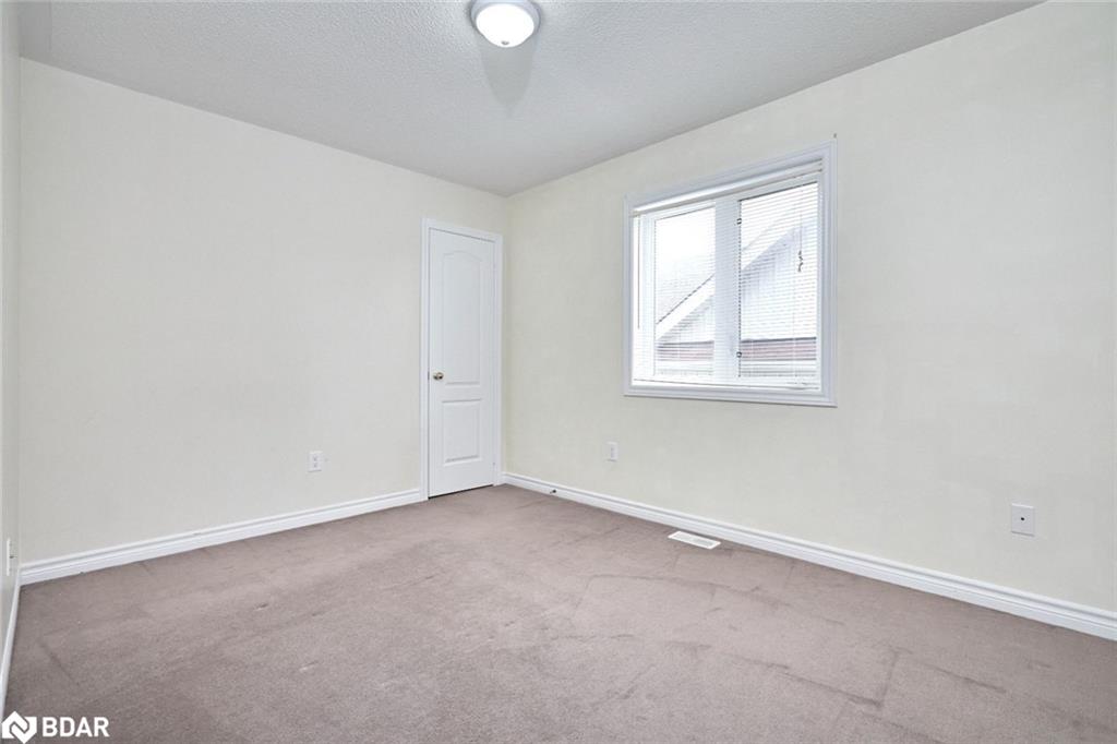 32 Legion Way Property Photo 10