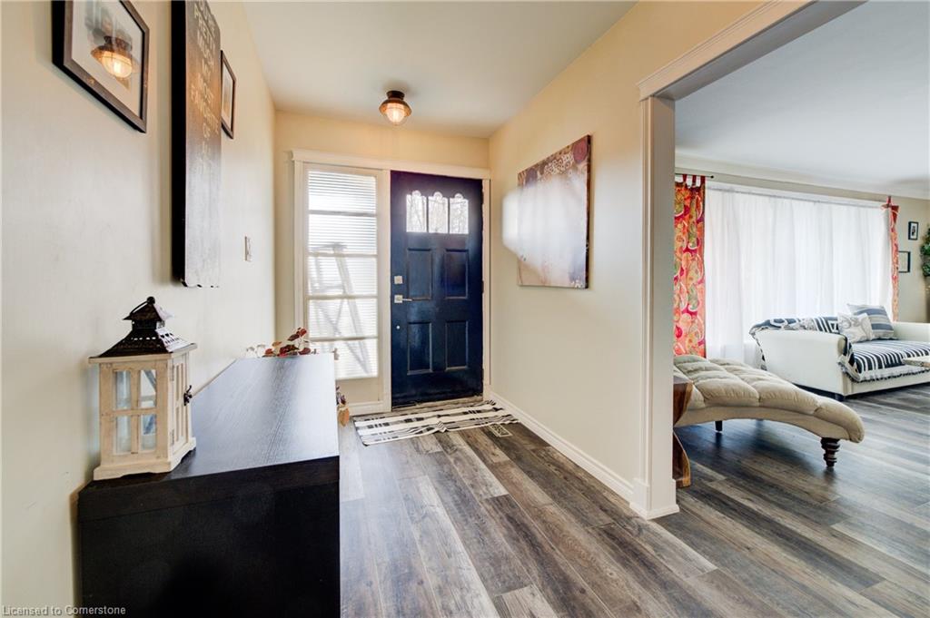 16 First Street W Property Photo 5