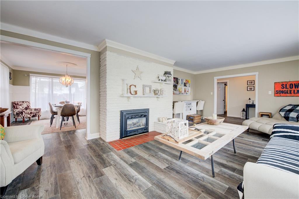 16 First Street W Property Photo 10