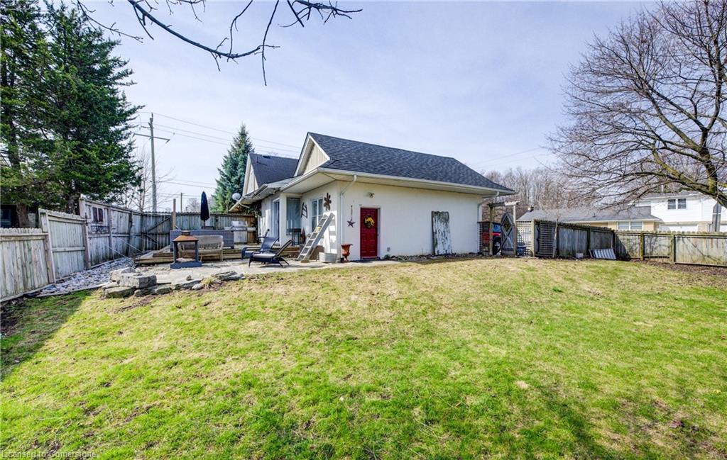 16 First Street W Property Photo 42