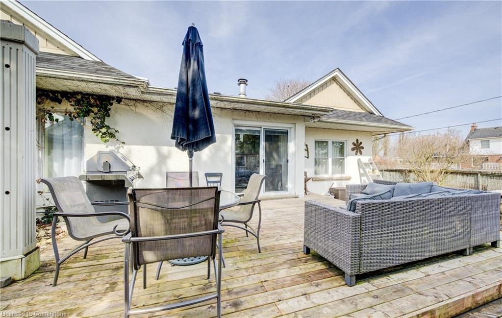 16 First Street W Property Photo 44