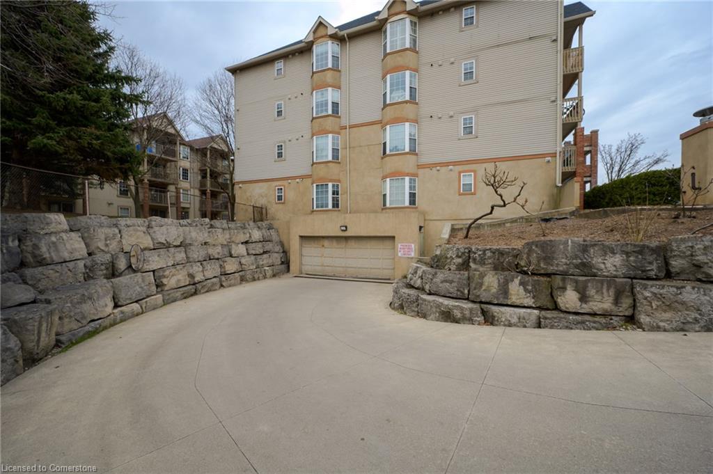 110-4015 Kilmer Drive Property Photo 18