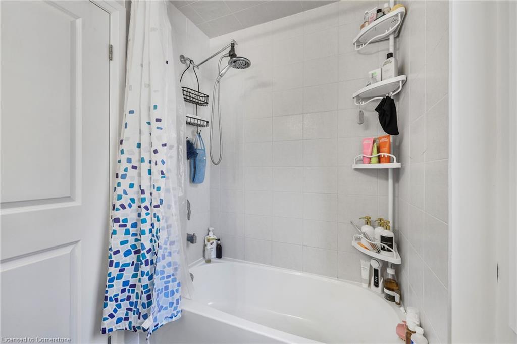 1403 Upper Thames Drive Property Photo 42
