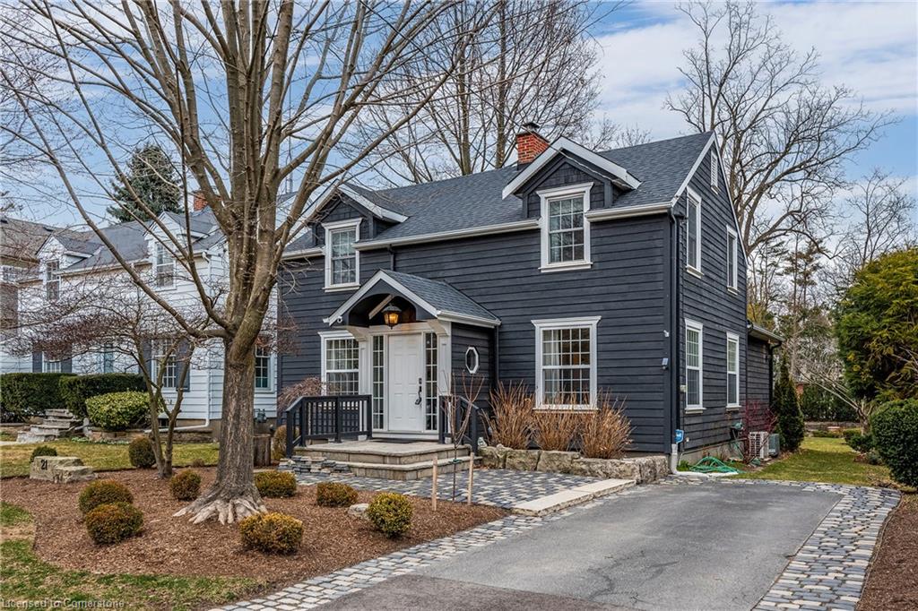 21 Howard Avenue Property Photo