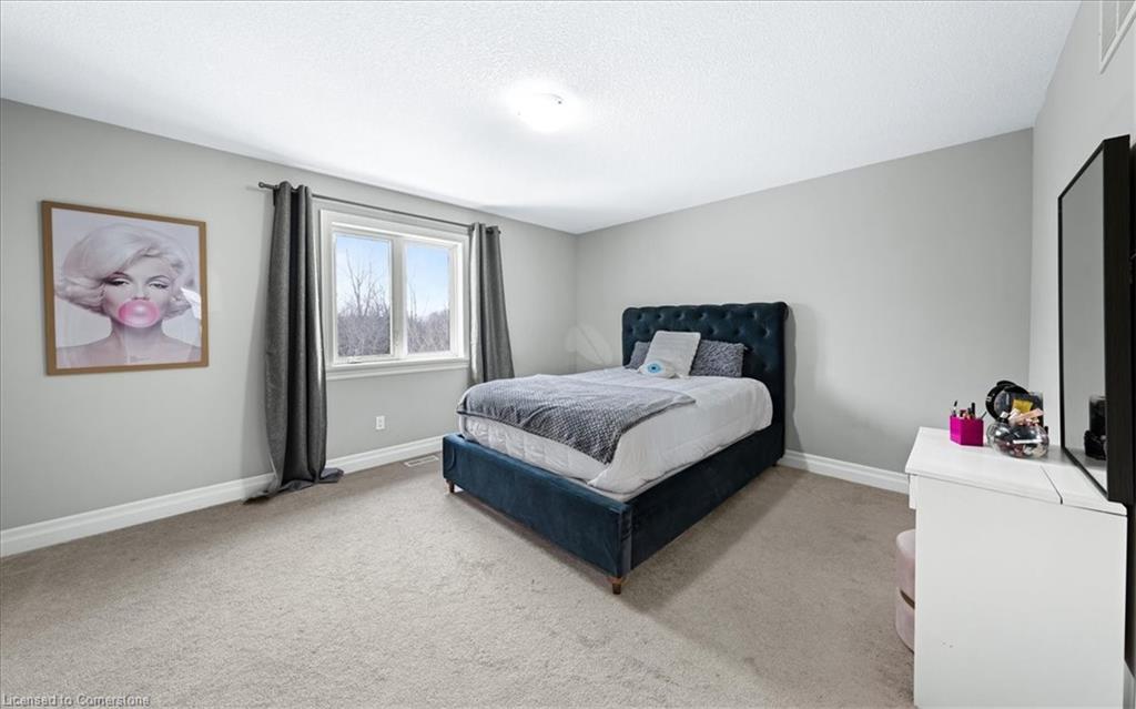 75 Southshore Crescent Property Photo 23