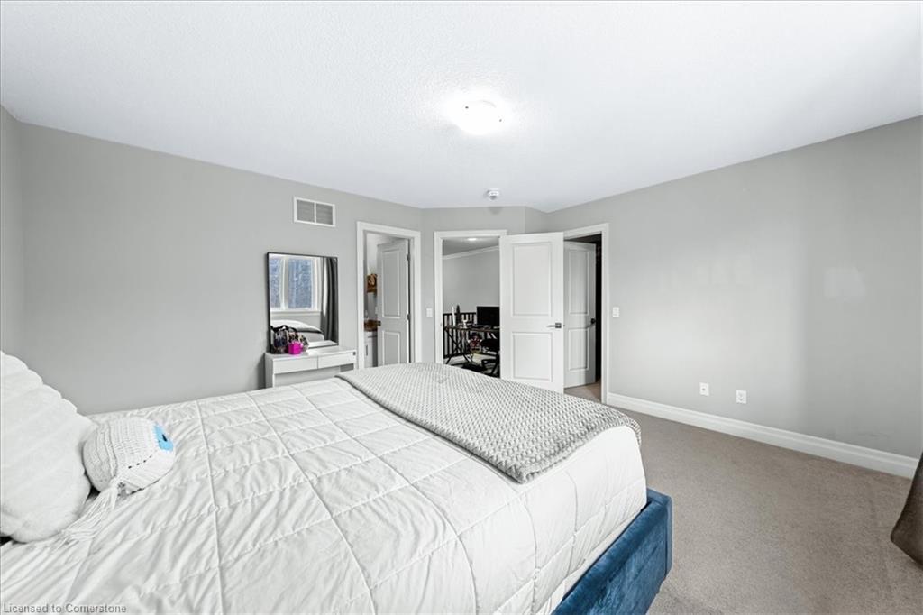 75 Southshore Crescent Property Photo 25