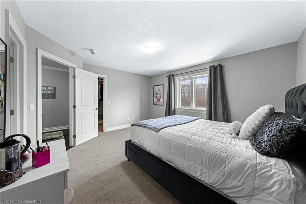 75 Southshore Crescent Property Photo 26