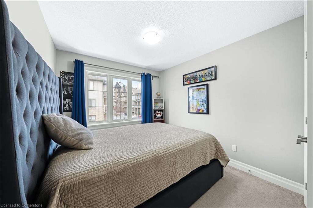 75 Southshore Crescent Property Photo 32